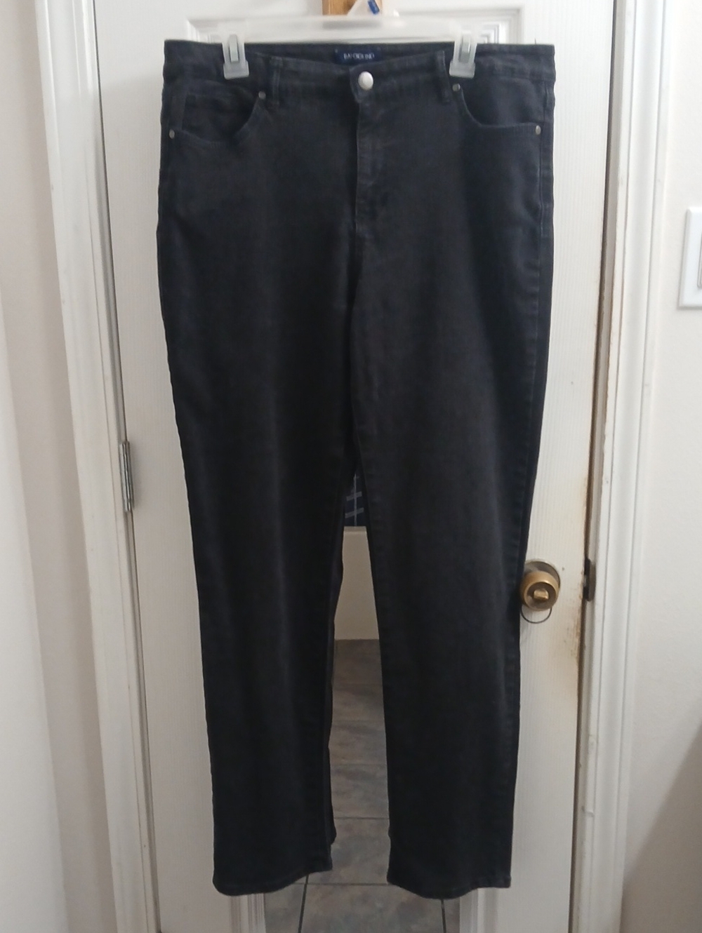 Bandolino Mandie Black Straight Jeans Size 14T